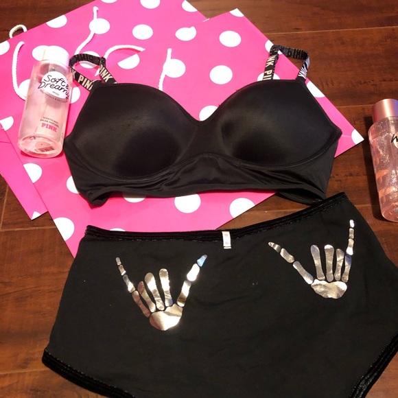 ❌ SOLD ❌ Pink Victoria Secret black caged bra - Picture 2 of 3